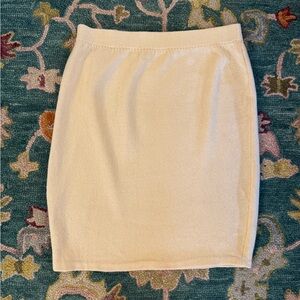 St John Basics Cream Knee Skirt Santana Knit Skirt Sz 6 Career Designer EUC
